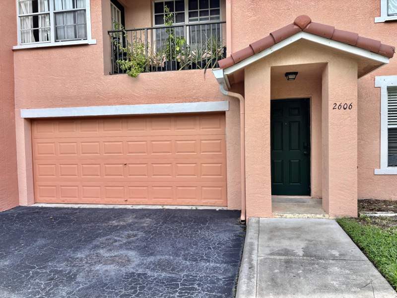 3 bedroom Condominium at 2606 Belmont Lane, Belmont At North Lauderdale, North Lauderdale — photo 2