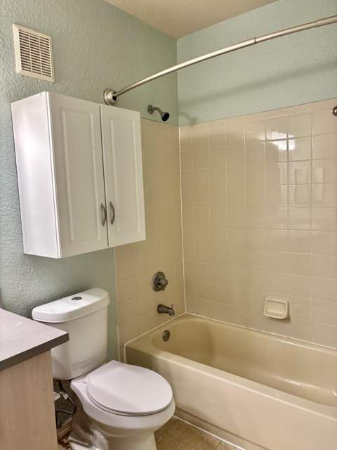 2606 Belmont Lane, North Lauderdale FL - photo 23 of 41