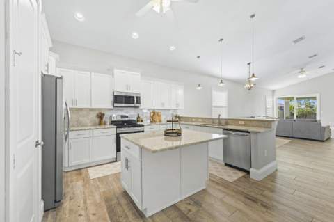 962 SW 27th Street, Palm City FL - photo 6 of 46