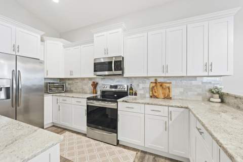 962 SW 27th Street, Palm City FL - photo 8 of 46
