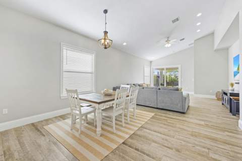 962 SW 27th Street, Palm City FL - photo 10 of 46