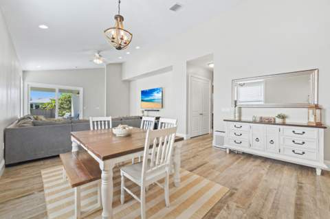962 SW 27th Street, Palm City FL - photo 11 of 46