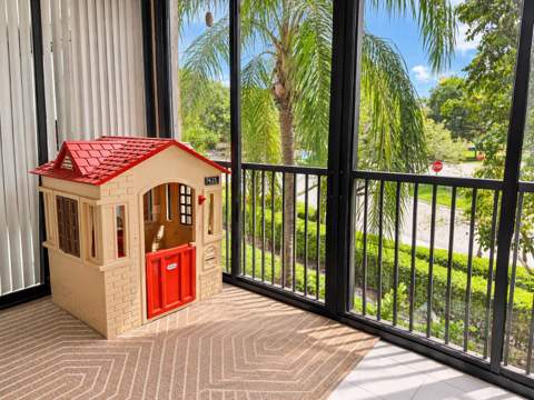 4111 Coral Tree Circle #227, Coconut Creek FL - photo 18 of 27