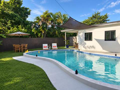3958 NW 19th Avenue, Oakland Park FL - photo 9 of 20