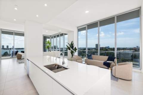 220 Lake Shore Drive #612, West Palm Beach FL - photo 11 of 86