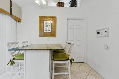 7021 Falls Road, Boynton Beach FL - photo 14 of 36
