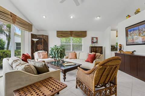 7021 Falls Road, Boynton Beach FL - photo 17 of 36