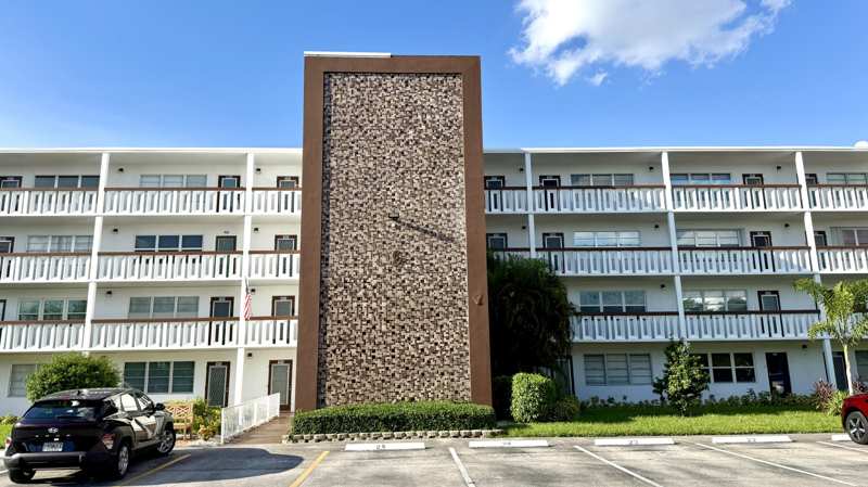 1 bedroom Condominium at 4058 Harwood, Harwood E Condo, Deerfield Beach — photo 1
