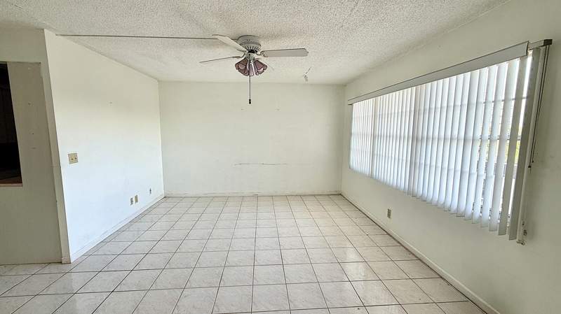 1 bedroom Condominium at 4058 Harwood, Harwood E Condo, Deerfield Beach — photo 3
