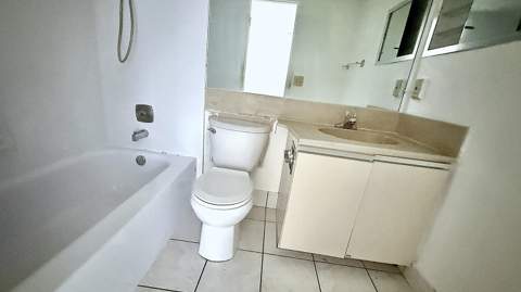 4058 Harwood, Deerfield Beach FL - photo 17 of 45