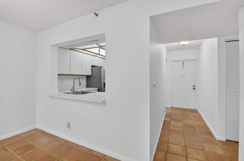 2 bedroom Condominium at 1850 Homewood Boulevard #2140, Eastwinds At Crosswinds Condo, Delray Beach — photo 2
