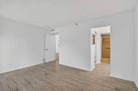 1850 Homewood Boulevard #2140, Delray Beach FL - photo 13 of 39