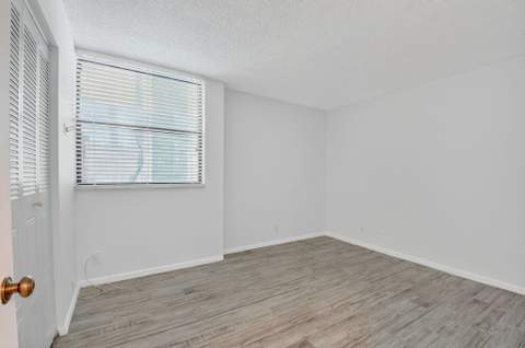 1850 Homewood Boulevard #2140, Delray Beach FL - photo 17 of 39