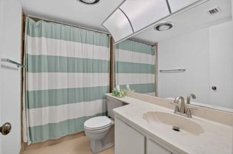1850 Homewood Boulevard #2140, Delray Beach FL - photo 19 of 39