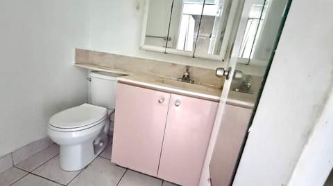 4058 Harwood, Deerfield Beach FL - photo 12 of 45