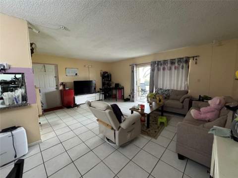 3013 N Oakland Forest Drive #106, Oakland Park FL - photo 11 of 17