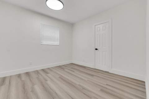 2121 SW 46th Avenue, Fort Lauderdale FL - photo 11 of 23