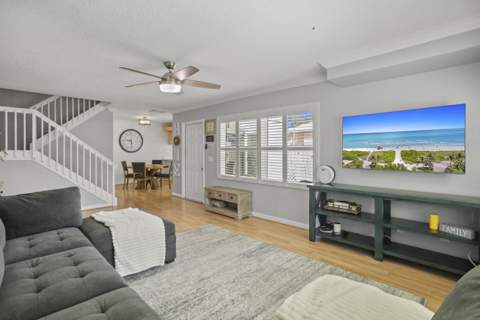 1918 Stratford Way #32B, West Palm Beach FL - photo 12 of 37