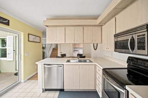 1918 Stratford Way #32B, West Palm Beach FL - photo 17 of 37