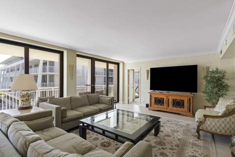2600 S Ocean Boulevard #303W, Palm Beach FL - photo 8 of 42