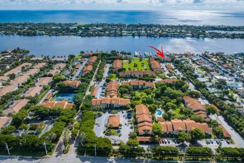 167 Yacht Club Way #107, Hypoluxo FL - photo 6 of 37