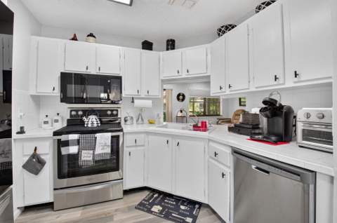 3 Vía De Casas Sur #103, Boynton Beach FL - photo 13 of 43