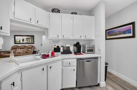 3 Vía De Casas Sur #103, Boynton Beach FL - photo 14 of 43