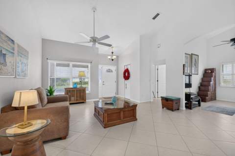 1060 NW Tuscany Drive, Port St. Lucie FL - photo 15 of 38