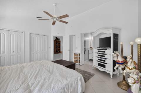 1060 NW Tuscany Drive, Port St. Lucie FL - photo 20 of 38
