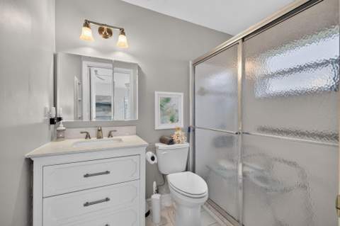 1060 NW Tuscany Drive, Port St. Lucie FL - photo 21 of 38