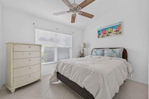 1060 NW Tuscany Drive, Port St. Lucie FL - photo 22 of 38