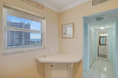 1391 S Ocean Boulevard #805, Pompano Beach FL - photo 21 of 28