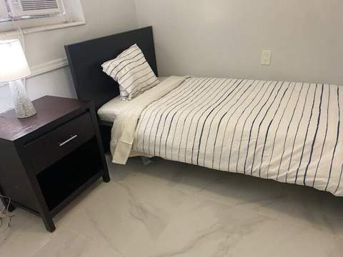 6800 Simms Street, Hollywood FL - photo 7 of 28