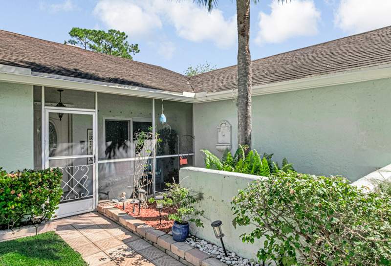 3 bedroom Single Family Residence at 102 Sevilla Avenue, La Mancha 3, Royal Palm Beach — photo 5