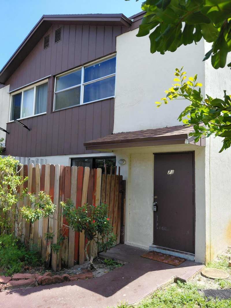 2 bedroom Townhouse at 3201 NW 4th Terrace #73, Loch Lomond Sec 3, Pompano Beach — photo 1