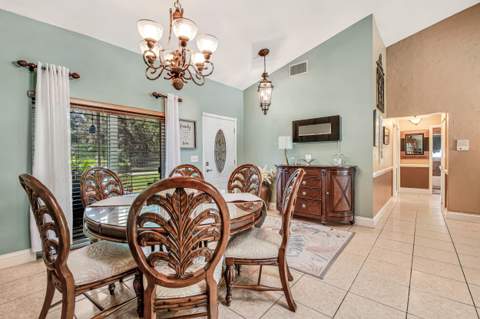 102 Sevilla Avenue, Royal Palm Beach FL - photo 8 of 61