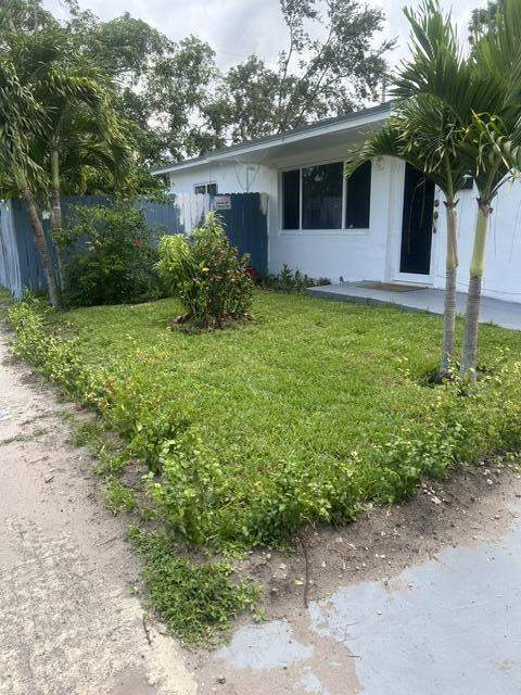 3 bedroom Single Family Residence at 6800 Simms Street, Driftwood Acres No 5, Hollywood — photo 2