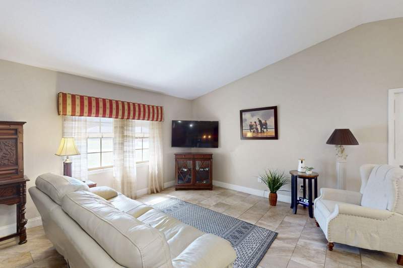 3 bedroom Single Family Residence at 2144 SE Elmhurst Road, South Port St Lucie Unit 4, Port St. Lucie — photo 5