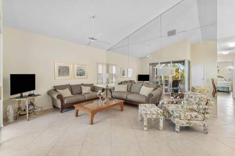 12 Elgin Lane, Palm Beach Gardens FL - photo 13 of 33