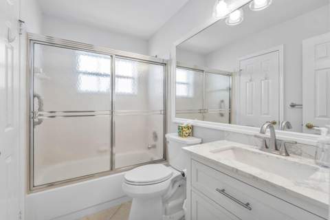 12 Elgin Lane, Palm Beach Gardens FL - photo 17 of 33