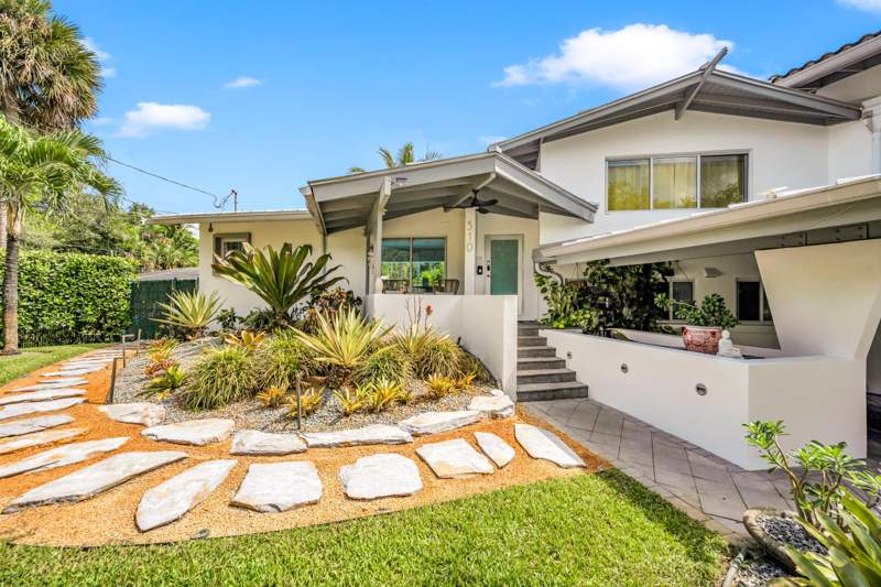 4 bedroom Single Family Residence at 510 SW 18th Street, Gill Isles, Fort Lauderdale — photo 3