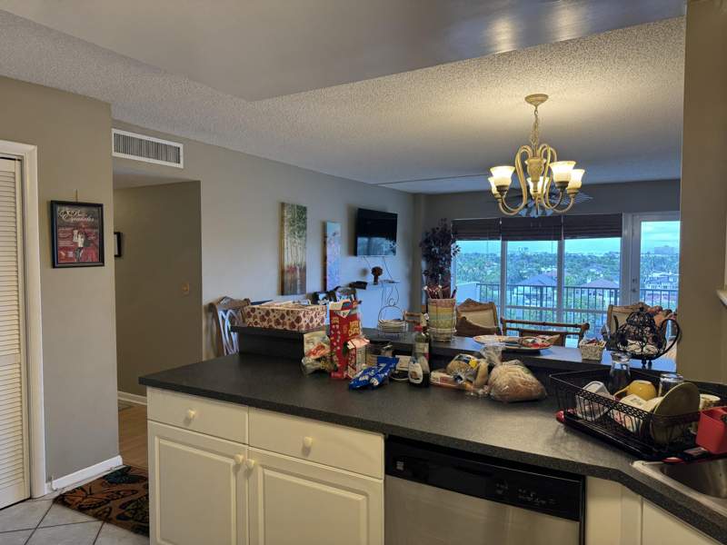 2 bedroom Condominium at 340 Sunset Drive #808, Essex Tower Condo, Fort Lauderdale — photo 5