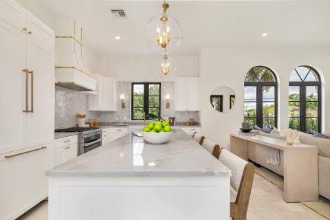 270 Palmetto Lane, West Palm Beach FL - photo 15 of 53
