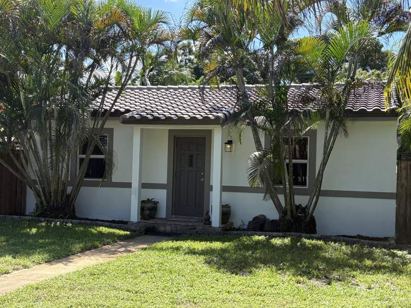 3 bedroom Single Family Residence at 820 SW 18th Court, Rev Plat Of Port Of Blk, Fort Lauderdale — photo 3