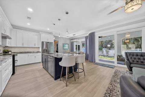 2718 NW Florida Avenue, Stuart FL - photo 10 of 40