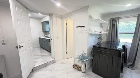 2957 NW 6th Avenue, Wilton Manors FL - photo 11 of 15