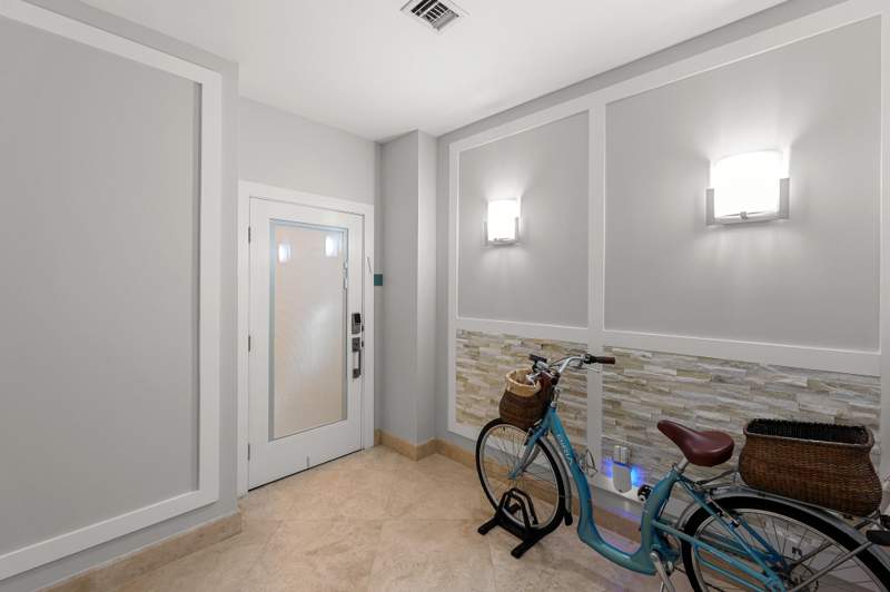 2 bedroom Condominium at 3940 N Flagler Drive #203, Flagler Landing Condo, West Palm Beach — photo 5