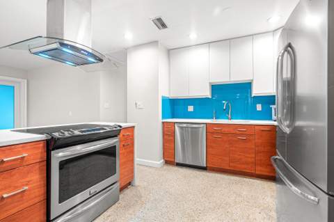 3697 NE 16th Avenue, Oakland Park FL - photo 13 of 66