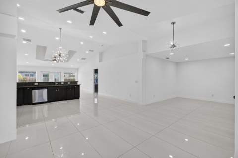 3721 SW Masilunas Street, Port St. Lucie FL - photo 10 of 47