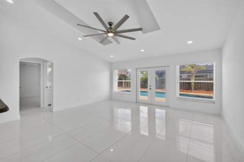 3721 SW Masilunas Street, Port St. Lucie FL - photo 11 of 47
